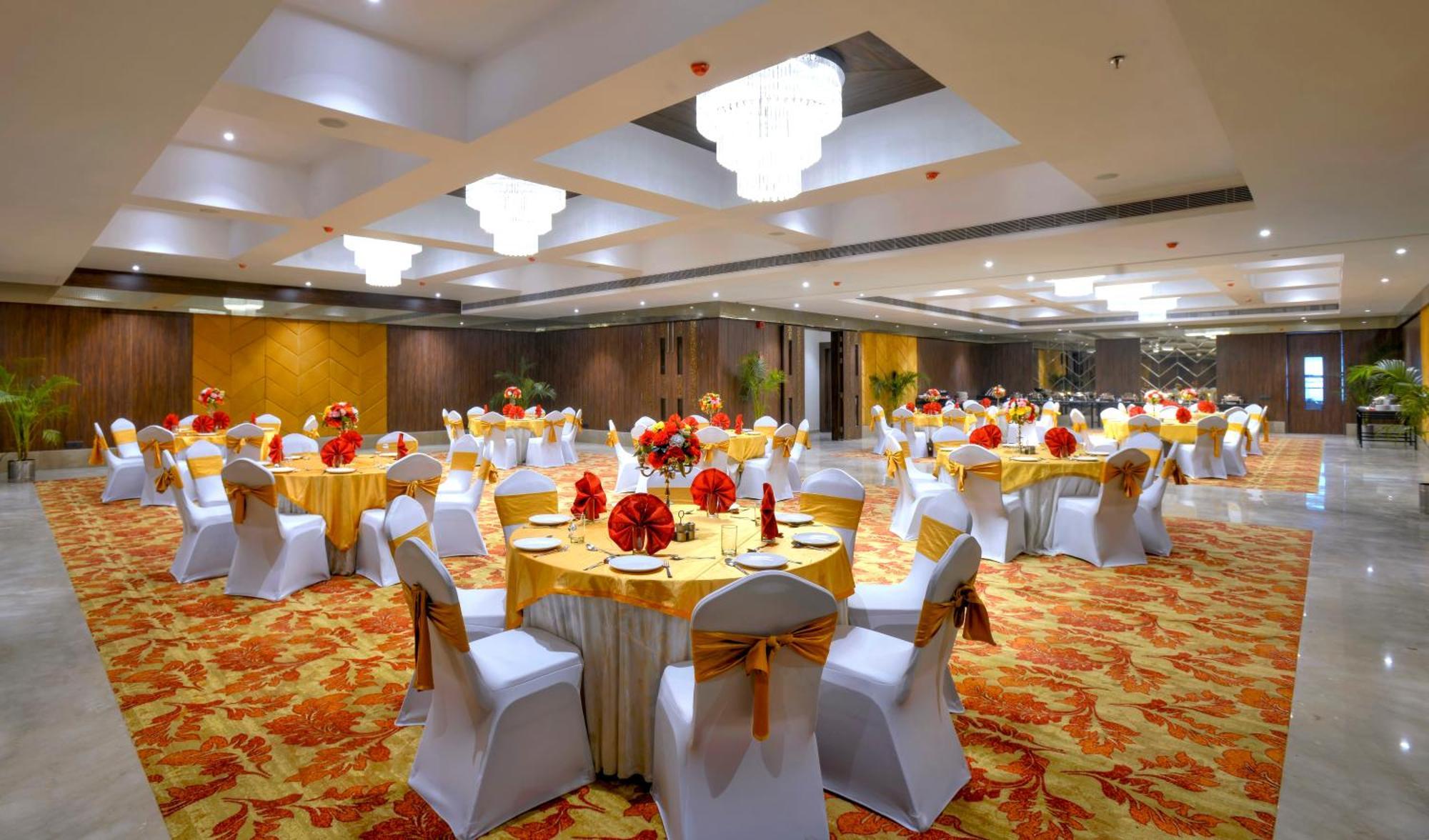 Golden Tulip Agra Hotell Agra  Eksteriør bilde